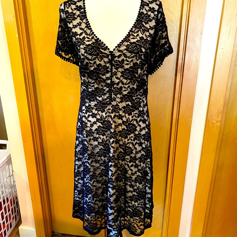 Torrid Lace Dress Size 1